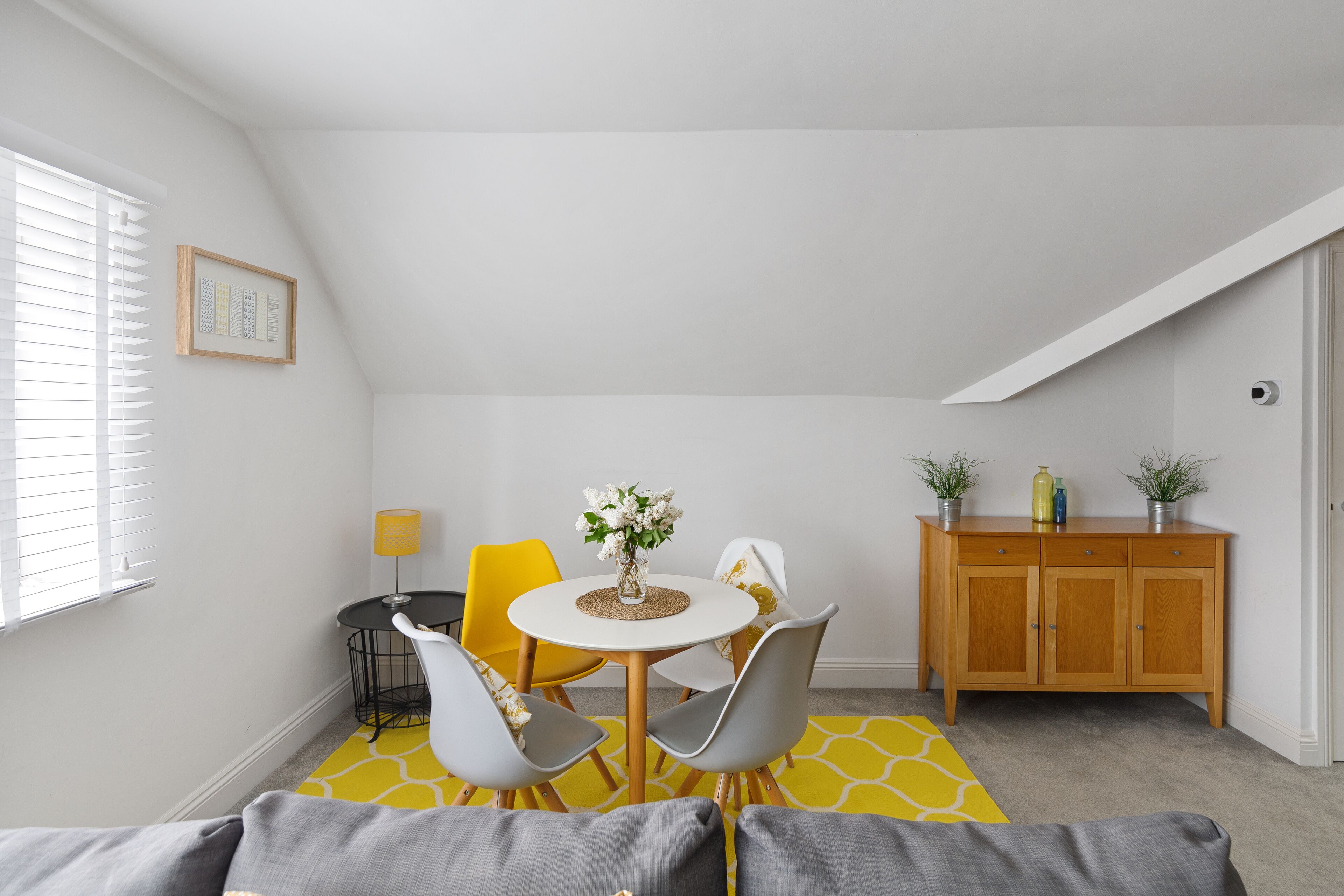 Signature Loft, 1 Double Bed with Sofa bed, Non Smoking, City View | In-room dining