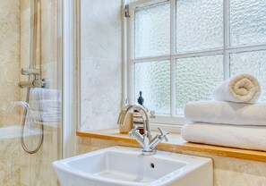 Haartrockner, Handtücher