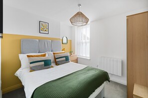 Grand Apartment, 1 Double Bed, Non Smoking, City View | View from room - 88A Albany Road (Cardiff)