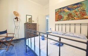4 Schlafzimmer, Reisekinderbett, Bettwäsche