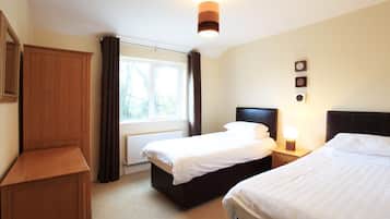 Hus – deluxe | 3 soverom, sengetøy av topp kvalitet og individuelt dekorert