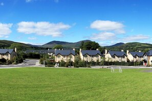 Deluxe House | Property grounds - Ardmullen Walnut 3 bedroom (Kenmare)