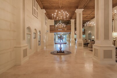 PALM BEACH HOTEL CONDO DESIGNER CHIC ONE BEDROOM