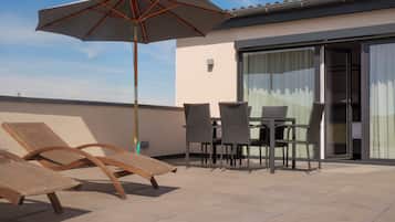 Junior Suite Roof | Zimmersafe, Schreibtisch, Verdunkelungsvorhänge, schallisolierte Zimmer