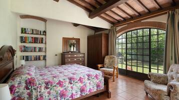 2 camere, ferro/asse da stiro, culla da viaggio, Wi-Fi gratuito