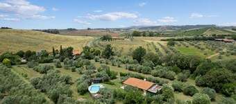 Villa in Bibbona with 2 bedrooms sleeps 4
