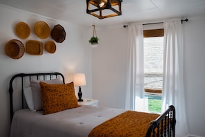 7 chambres, chambres insonorisées, fer et planche à repasser, Wi-Fi