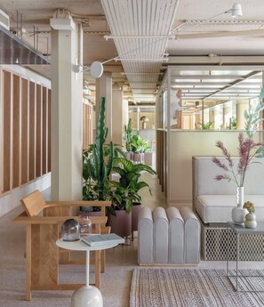 Interior - Locke At Broken Wharf (London)