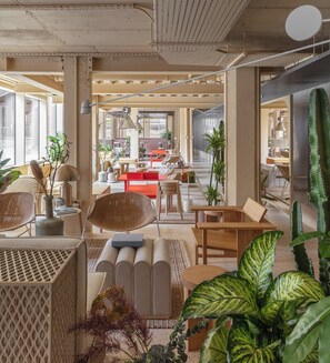 Interior - Locke At Broken Wharf (London)