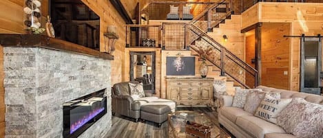 Smart TV y chimenea