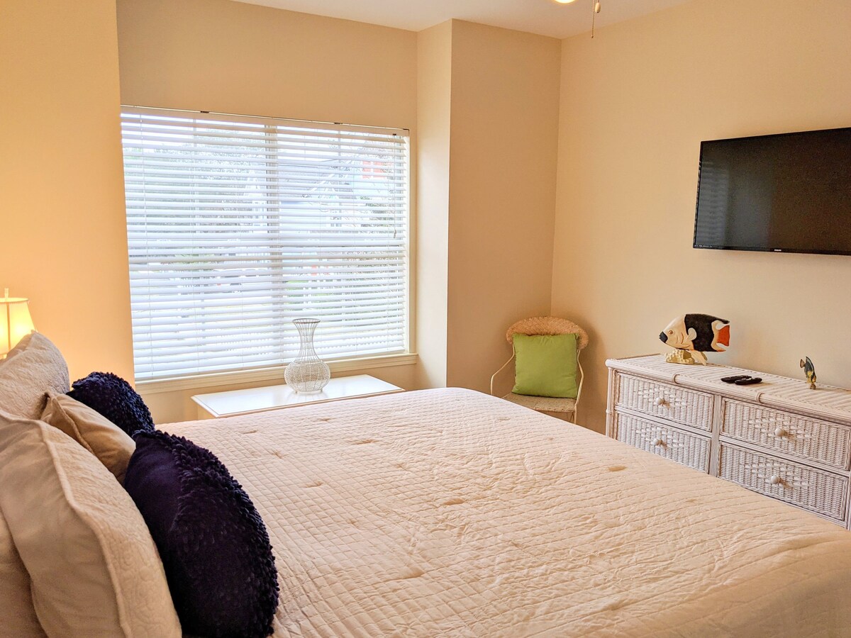 Photo 20 of Walk to Beach • Pet-Friendly • BBQ Grill • Golf Cart for Rent • Destin Area