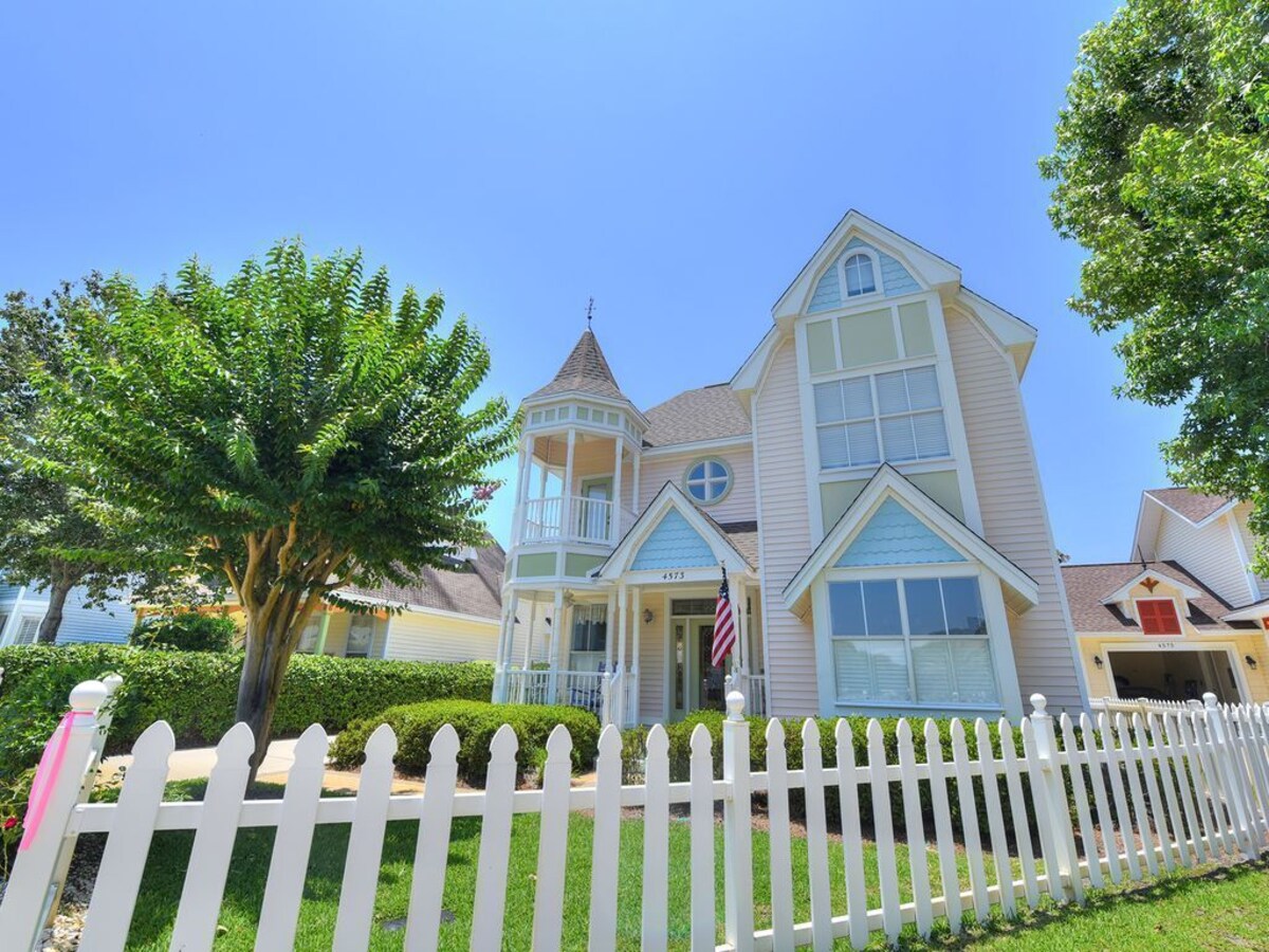 Photo 37 of Walk to Beach • Pet-Friendly • BBQ Grill • Golf Cart for Rent • Destin Area