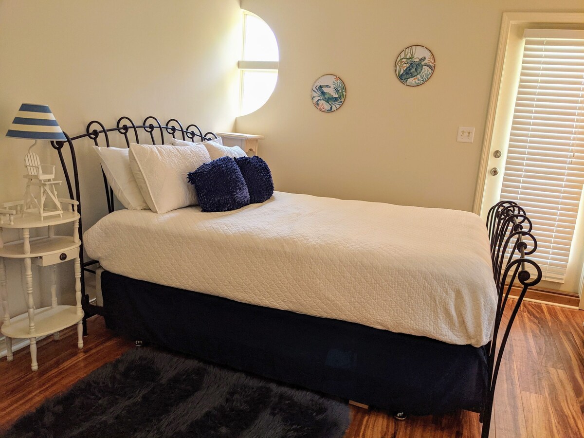 Photo 28 of Walk to Beach • Pet-Friendly • BBQ Grill • Golf Cart for Rent • Destin Area