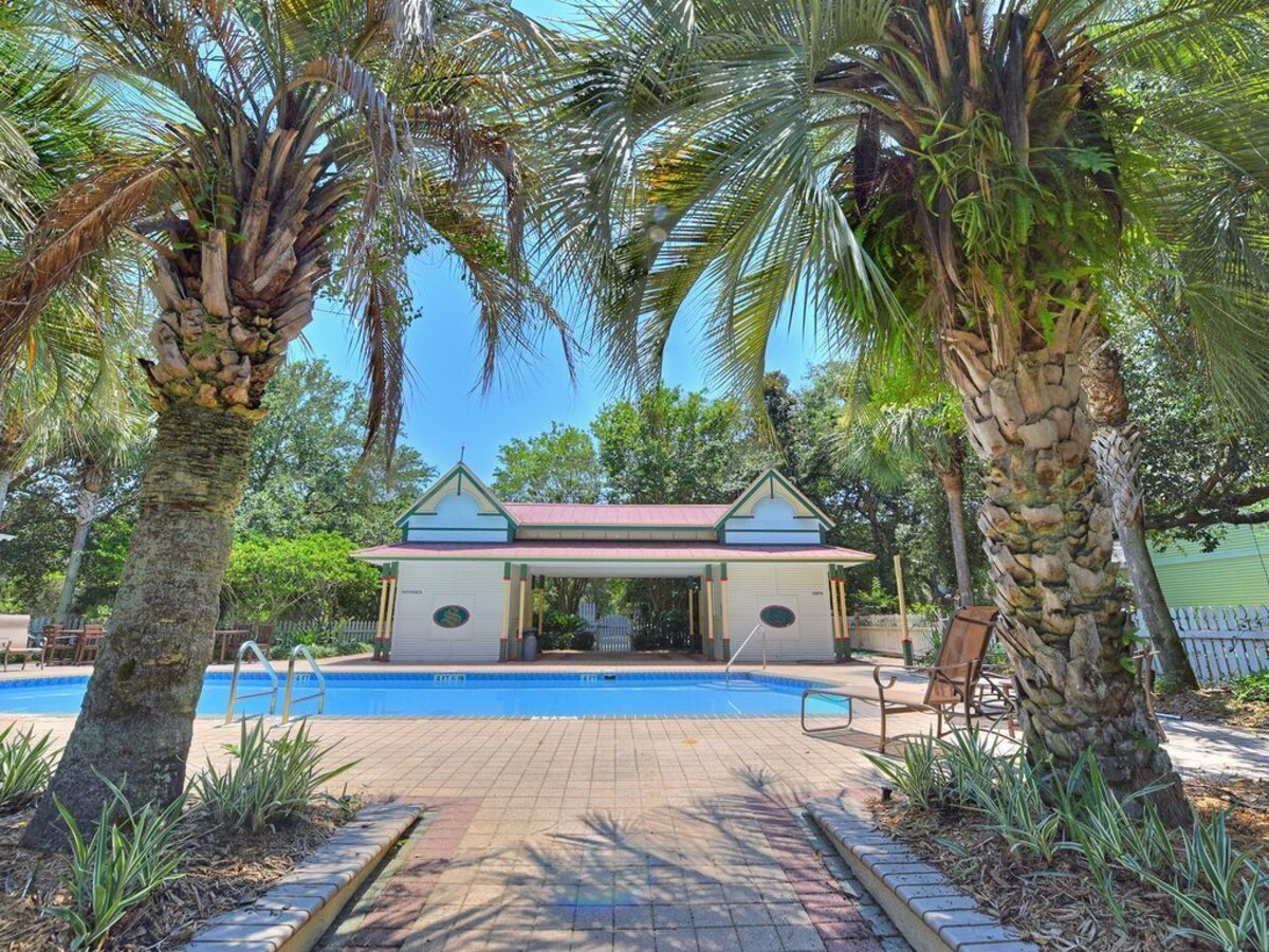 Photo 35 of Walk to Beach • Pet-Friendly • BBQ Grill • Golf Cart for Rent • Destin Area