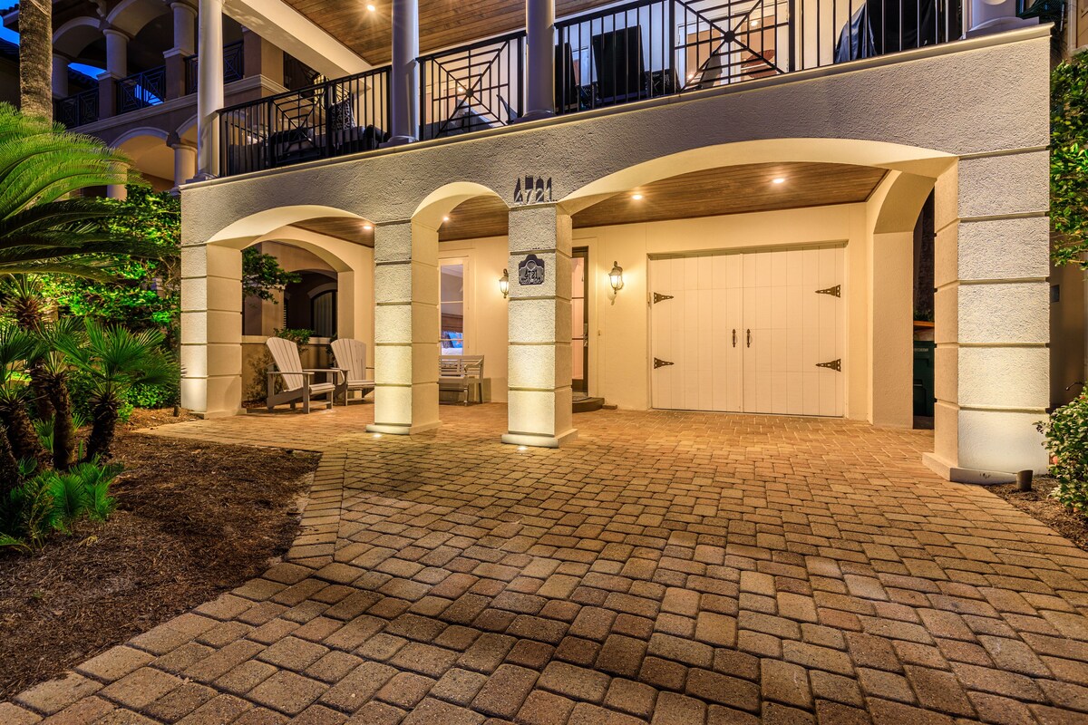 Photo 5 of Luxury Family Home with Sunset & Beach Views | Game Room & Spacious Living