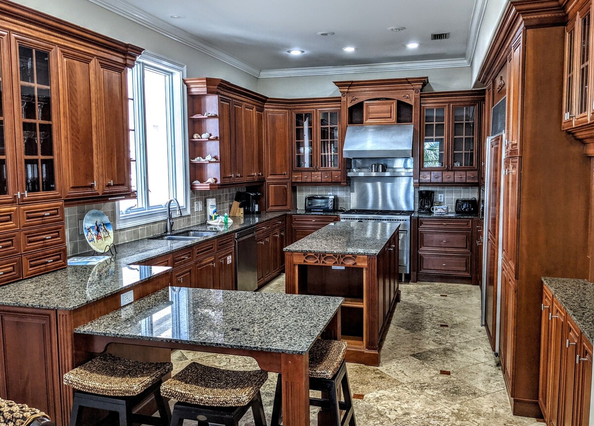 Photo 21 of Luxury Family Home with Sunset & Beach Views | Game Room & Spacious Living