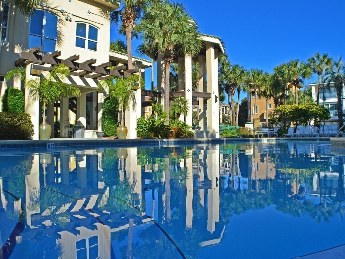 Photo 3 of Luxury Family Home with Sunset & Beach Views | Game Room & Spacious Living