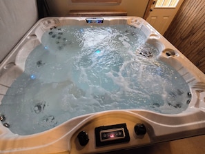 Baignoire à remous intérieure