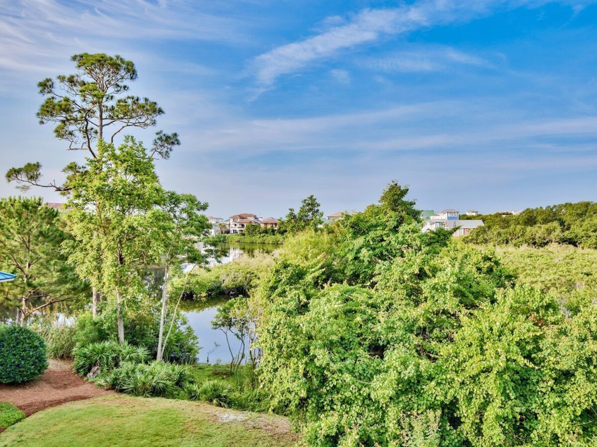 Photo 48 of Lakeside View in gated community! Golf Cart Included, Pool, Pet Friendly