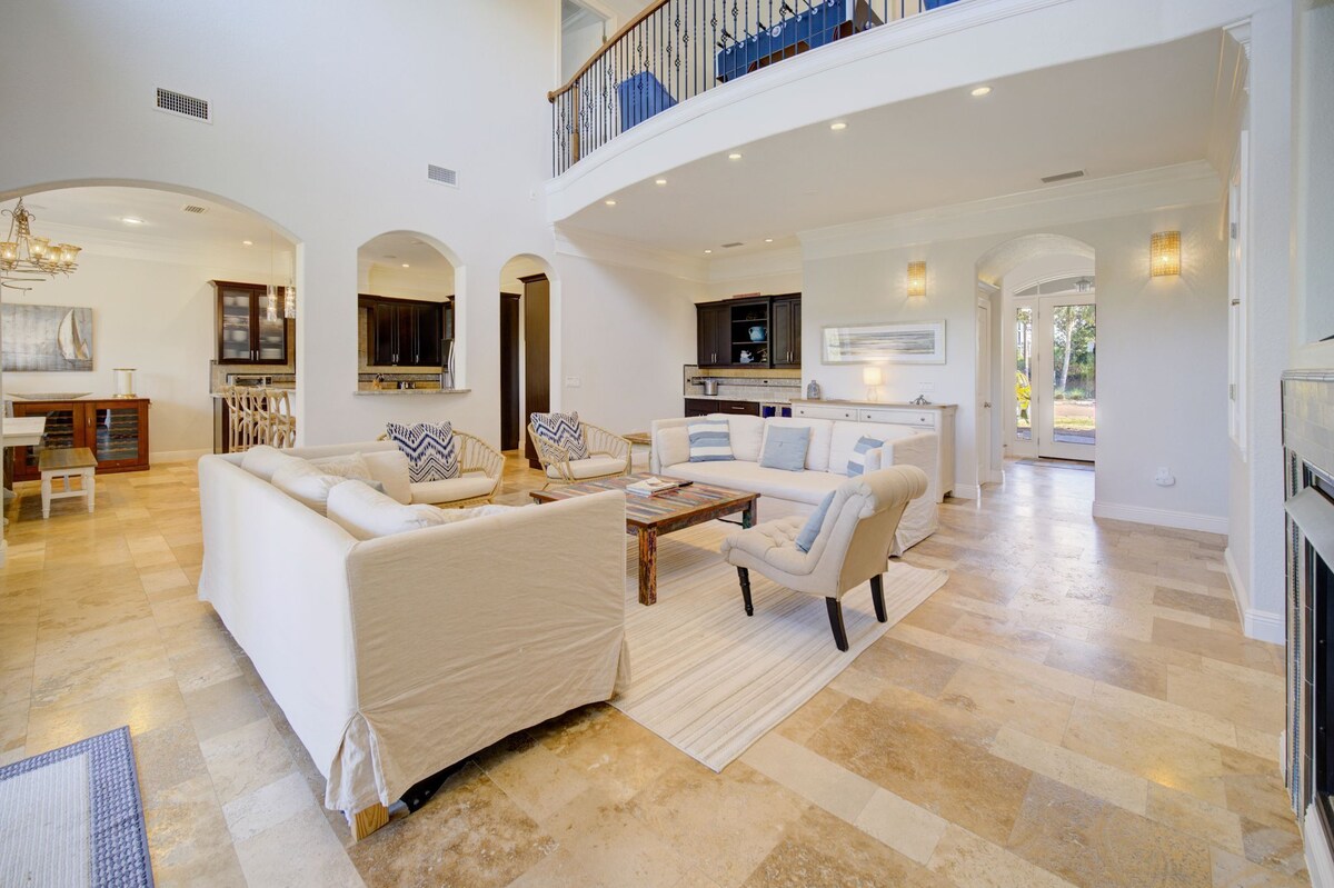 Photo 3 of Lakeside View in gated community! Golf Cart Included, Pool, Pet Friendly