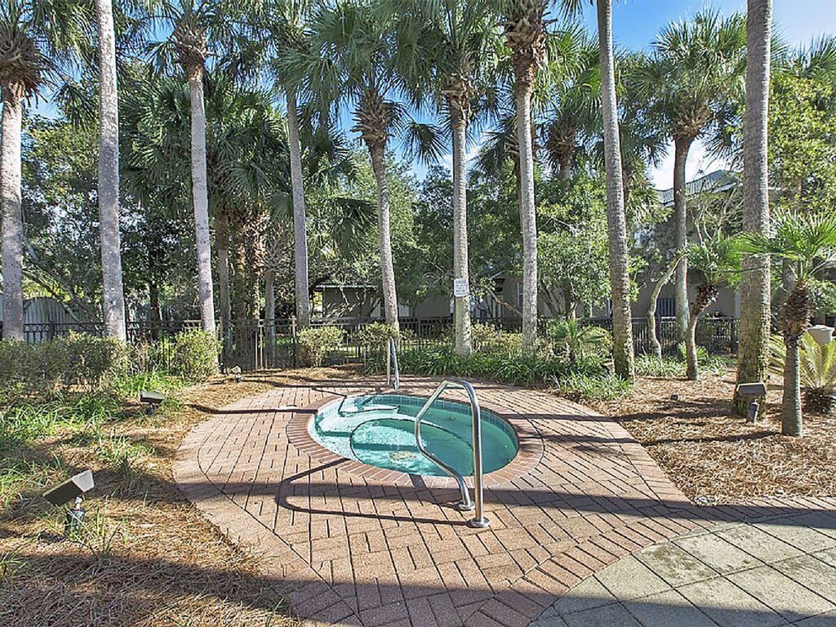 Photo 52 of Lakeside View in gated community! Golf Cart Included, Pool, Pet Friendly