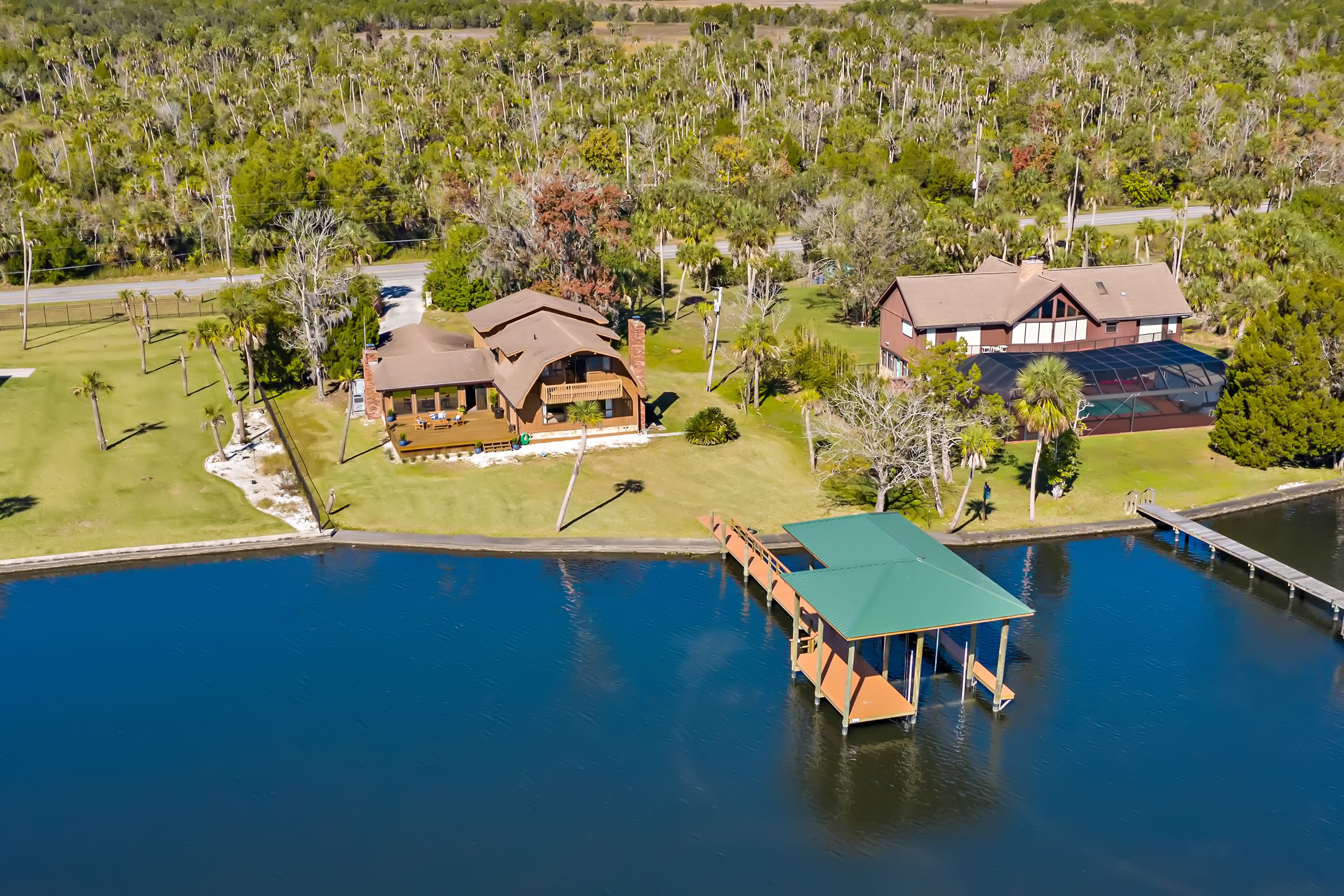 Homosassa Riverfront -boat dock, amazing view, easy access to springs and Gulf