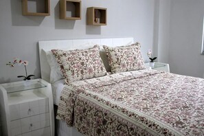 2 quartos, ferros/tábuas de passar roupa, Wi-Fi de cortesia