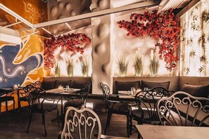Dining - Project 3 Urban Chic Hotel (Athens)