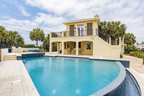 Immagine non classificata, 4 di 46, pulsante