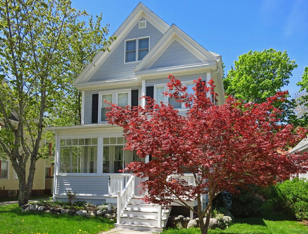 The Parsonage: Bar Harbor Village Close to Hiking with Updated Comfort and Style