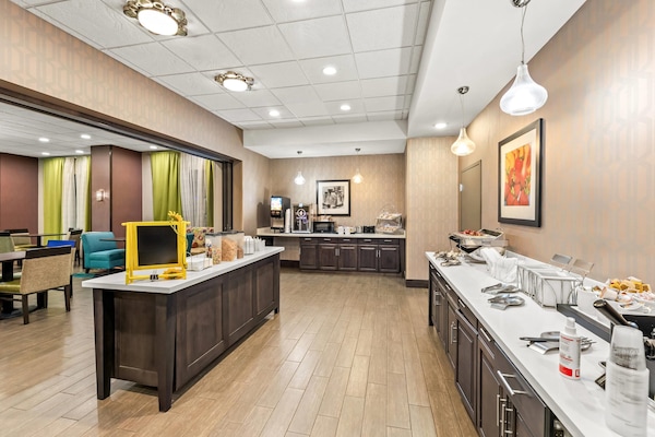 Free daily self-serve breakfast