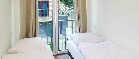 2 bedrooms, free WiFi, bed sheets