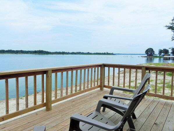 Småhus – signature, utsikt mot innsjø | Utsikt mot vann