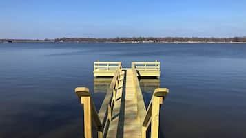 Signature Cottage, Lake View | 1 bilik tidur, Wi-fi percuma, cadar katil