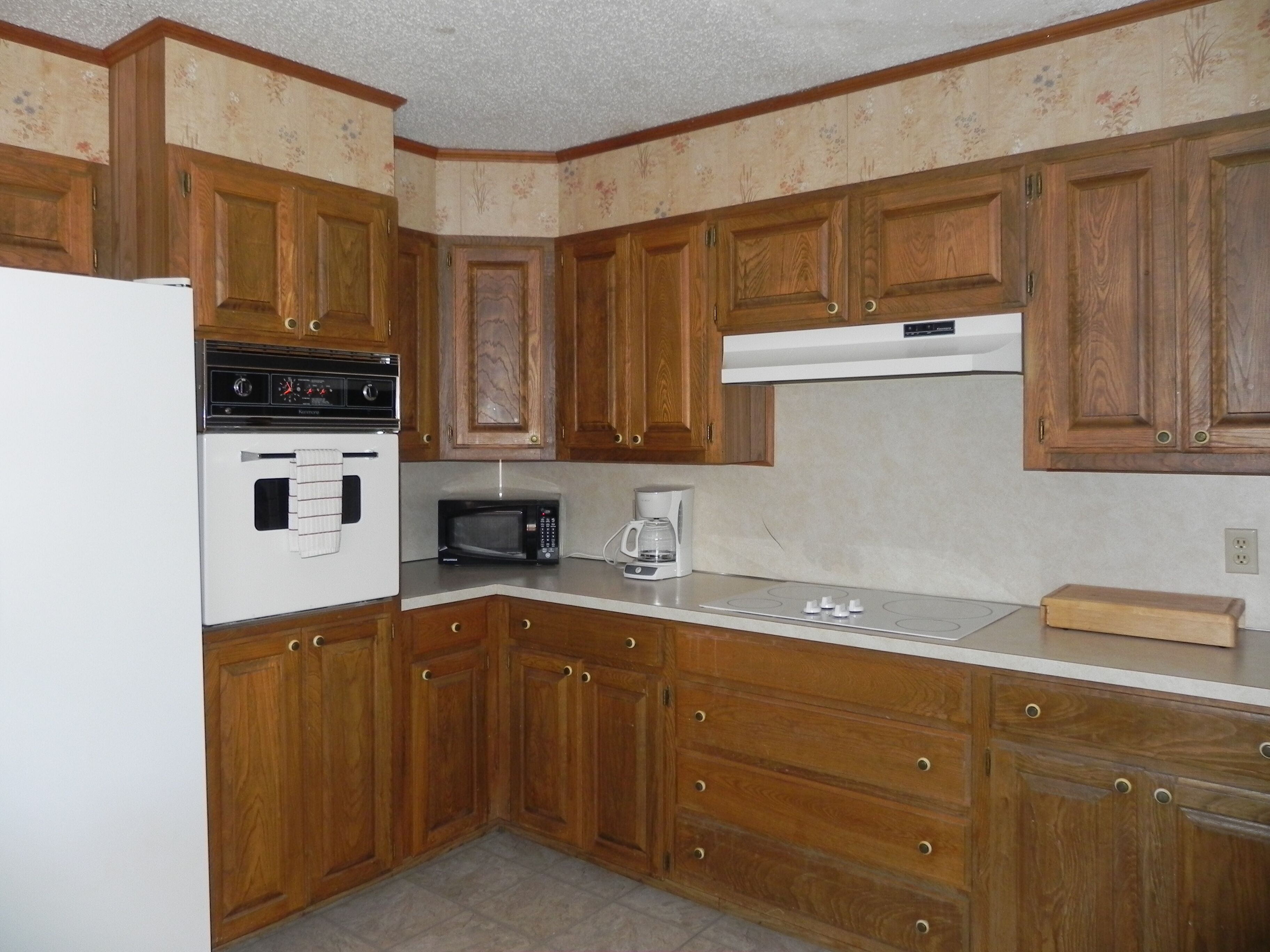 basic house | private kitchen | microwave, freezer