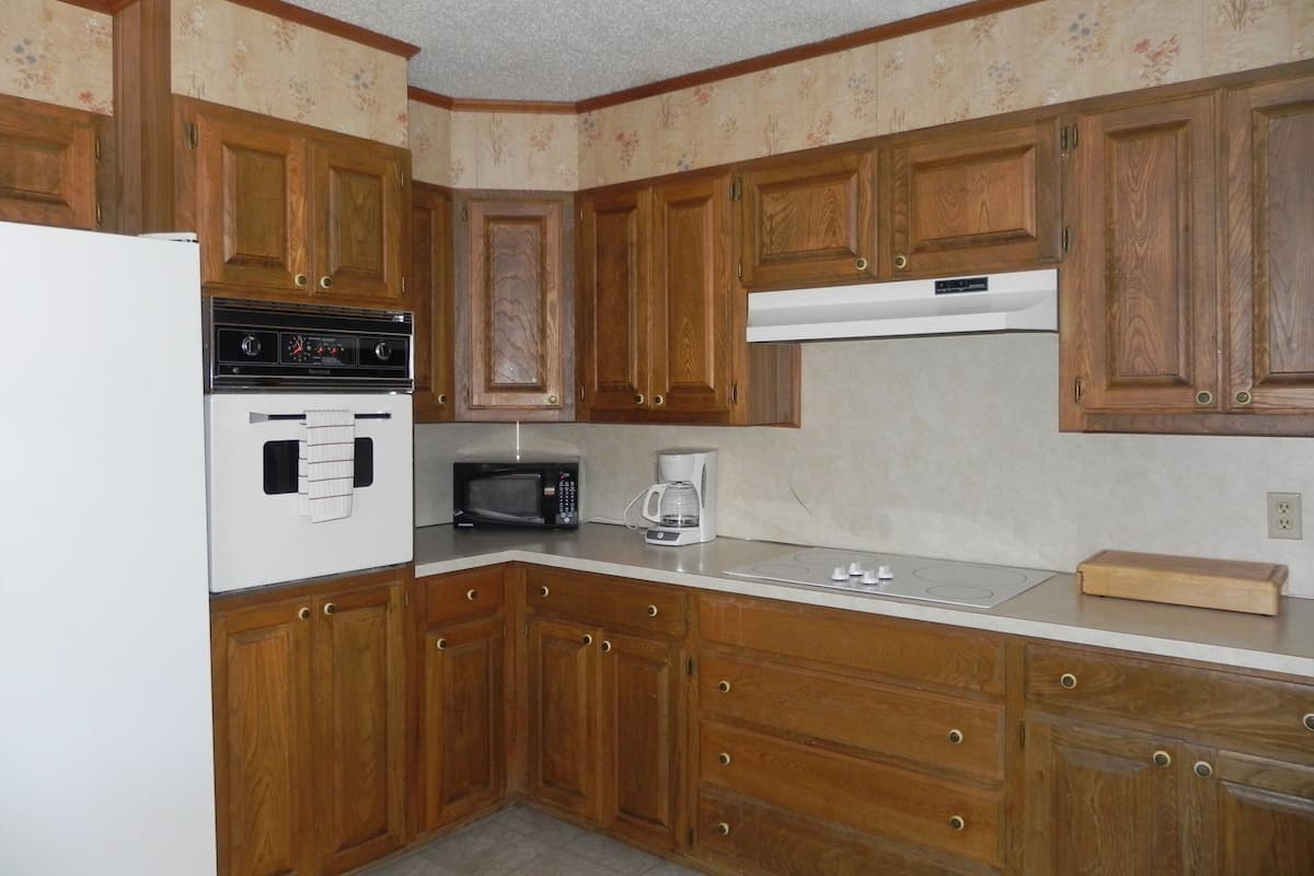 basic house | private kitchen | microwave, freezer