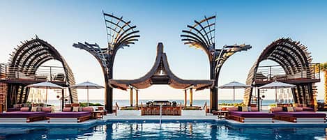 Piscine extérieure, piscine chauffée