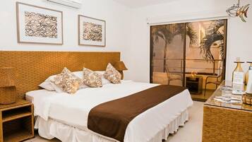 Business Suite, Beach View | 2 bedrooms, iron/ironing board, free WiFi, bed sheets