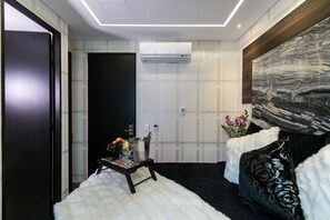 1 bedroom, in-room safe, free WiFi - Luxury Room with Window (Medellín)