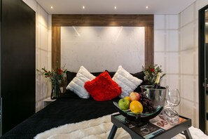 1 bedroom, in-room safe, free WiFi - Luxury Room with Window (Medellín)
