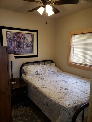 2 bedrooms, free WiFi, bed sheets