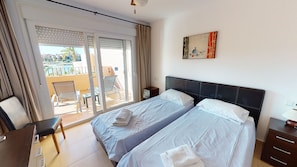 2 chambres, fer et planche Ă repasser, Wi-Fi gratuit, draps fournis