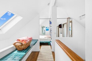 3 室のベッドルーム、デスク、アイロン / アイロン台、WiFi