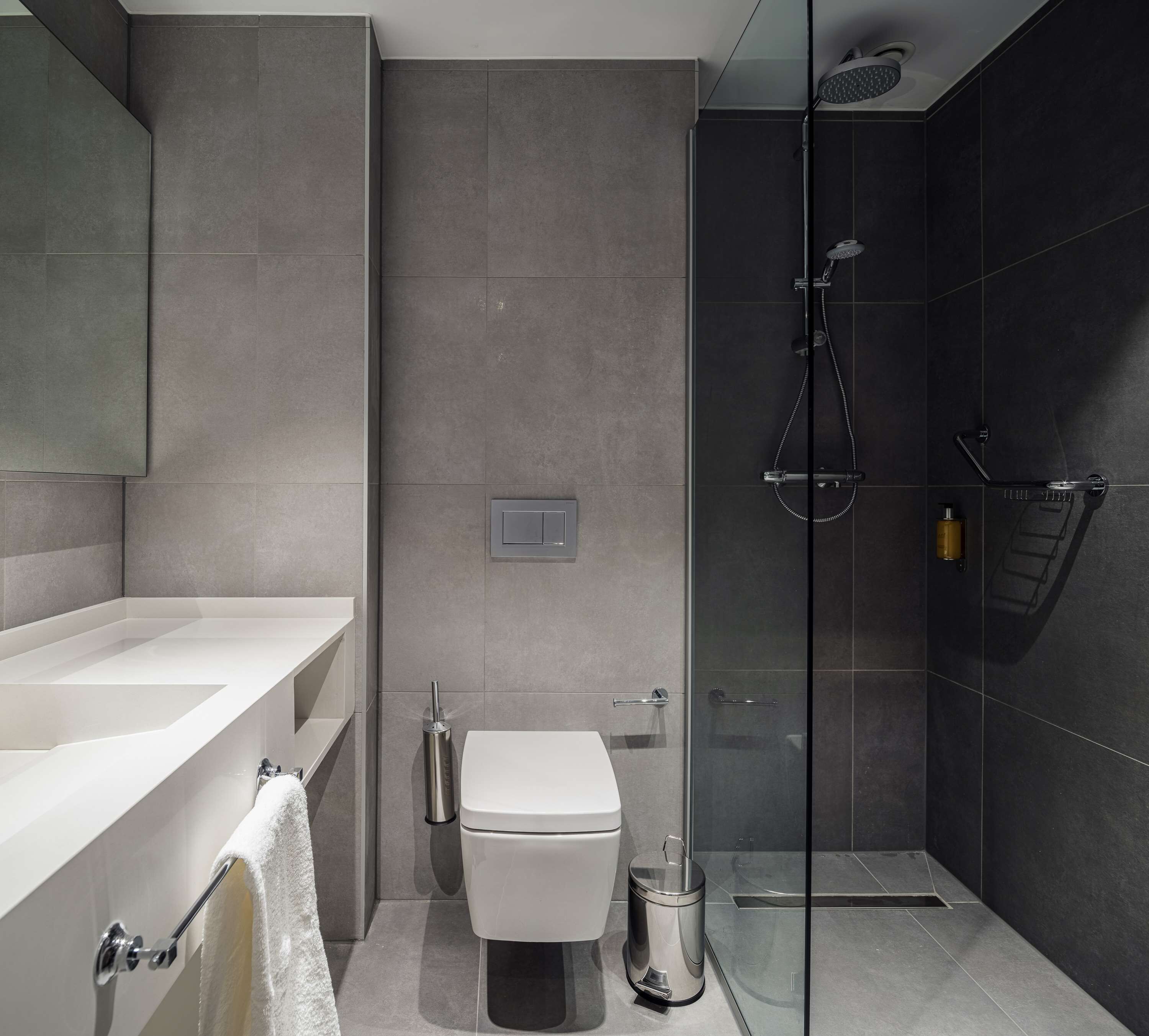 Shower, free toiletries, hair dryer, bathrobes