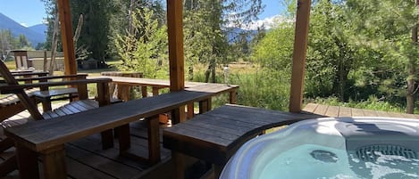 Cabin (Cabin on the Creek) | Exterior