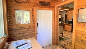 小屋 (Rick`s Retreat) | 外觀