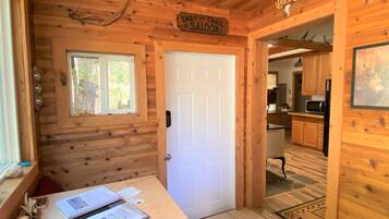 Cabin (Rick`s Retreat) | Bahagian luar