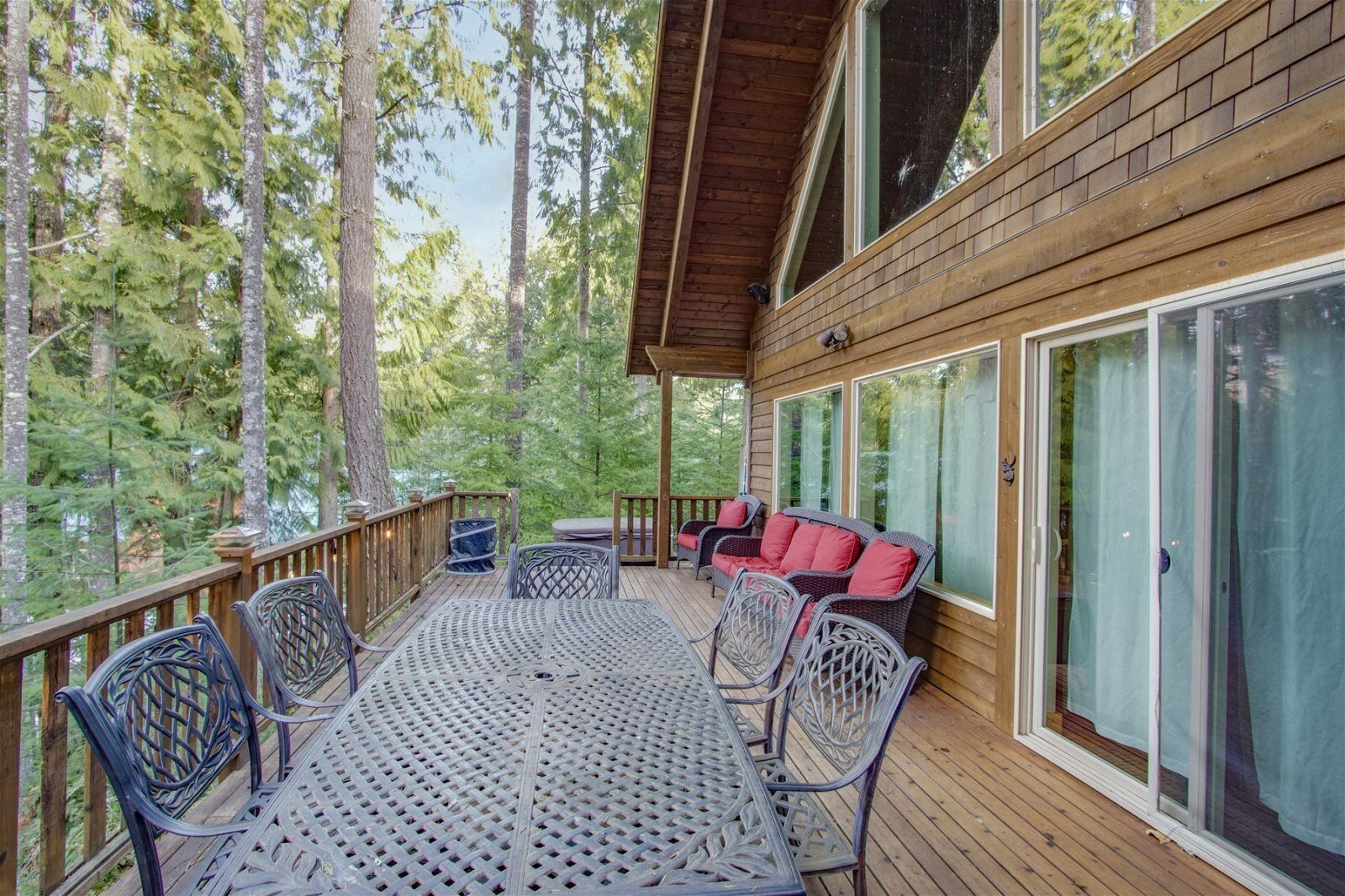 小屋 (Antler Ridge) | 外觀