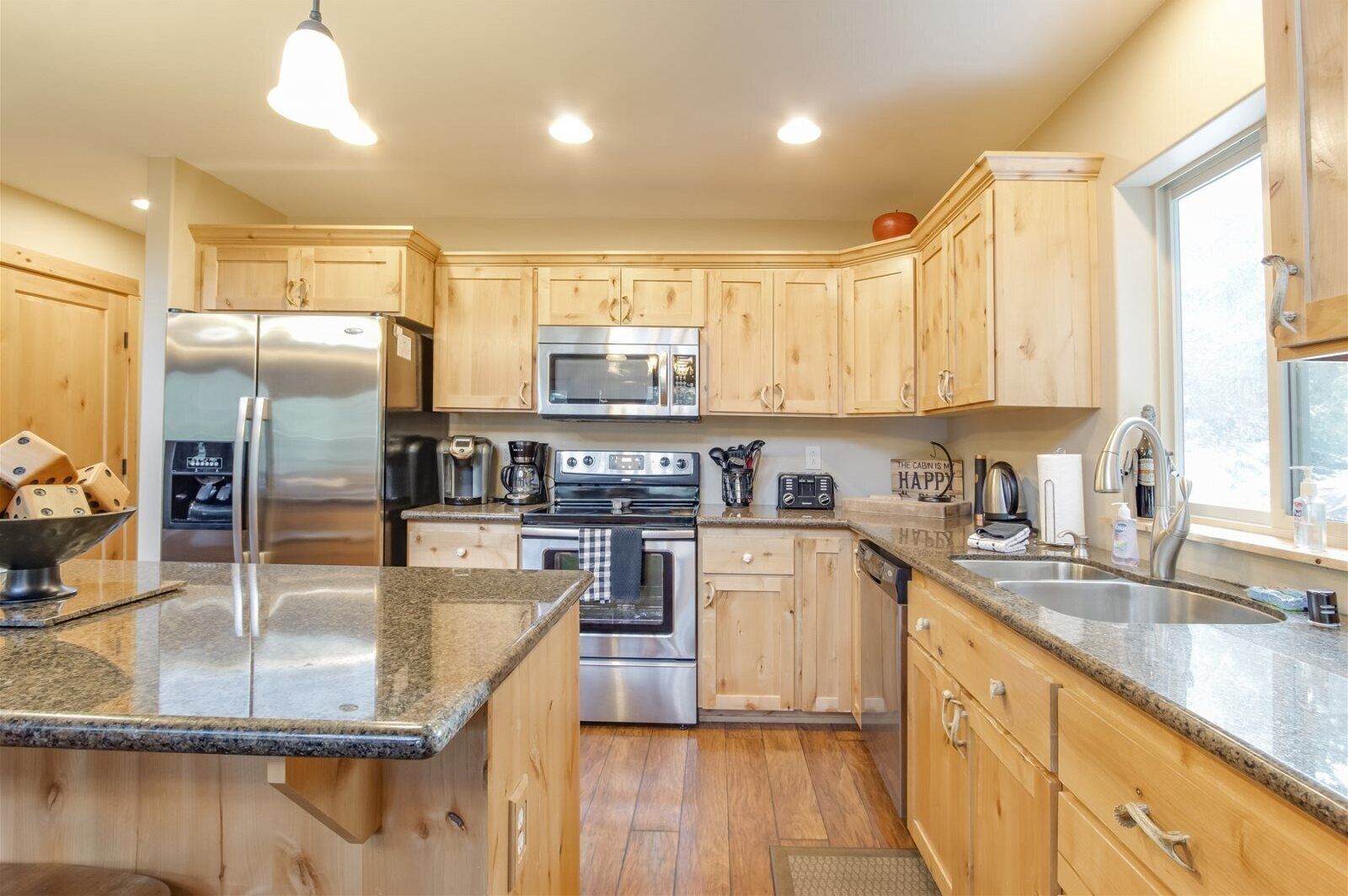 小屋 (Antler Ridge) | 外觀