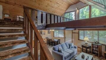 Cabin (Lake Creek Cabin) | Ngoại thất